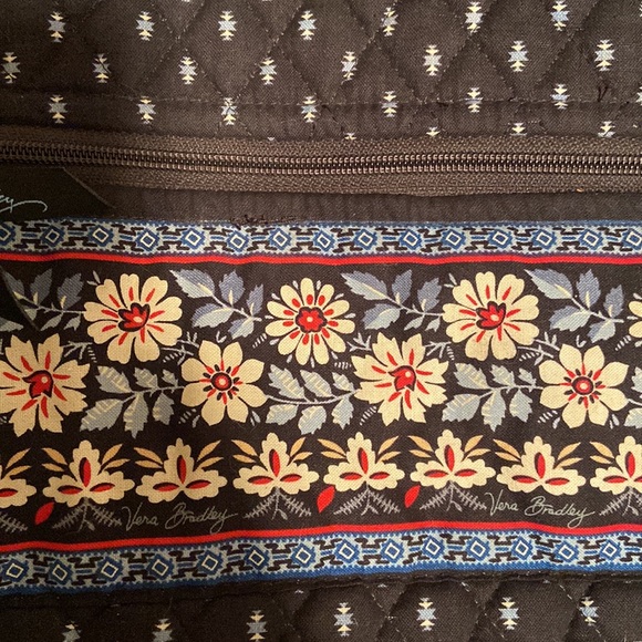 Vera Bradley Quilted Foldable Garment Bag - Picture 9 of 9